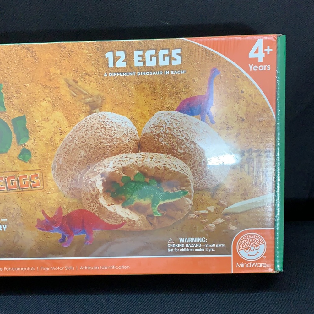 Dig it up 12 eggs a different dinosaur in each - Picture 3 of 16